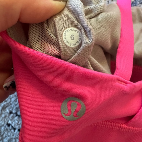 EUC/VGUC Lululemon Energy Bra and Align Bra sports bra bundle, size 6 and 8 - Picture 6 of 9